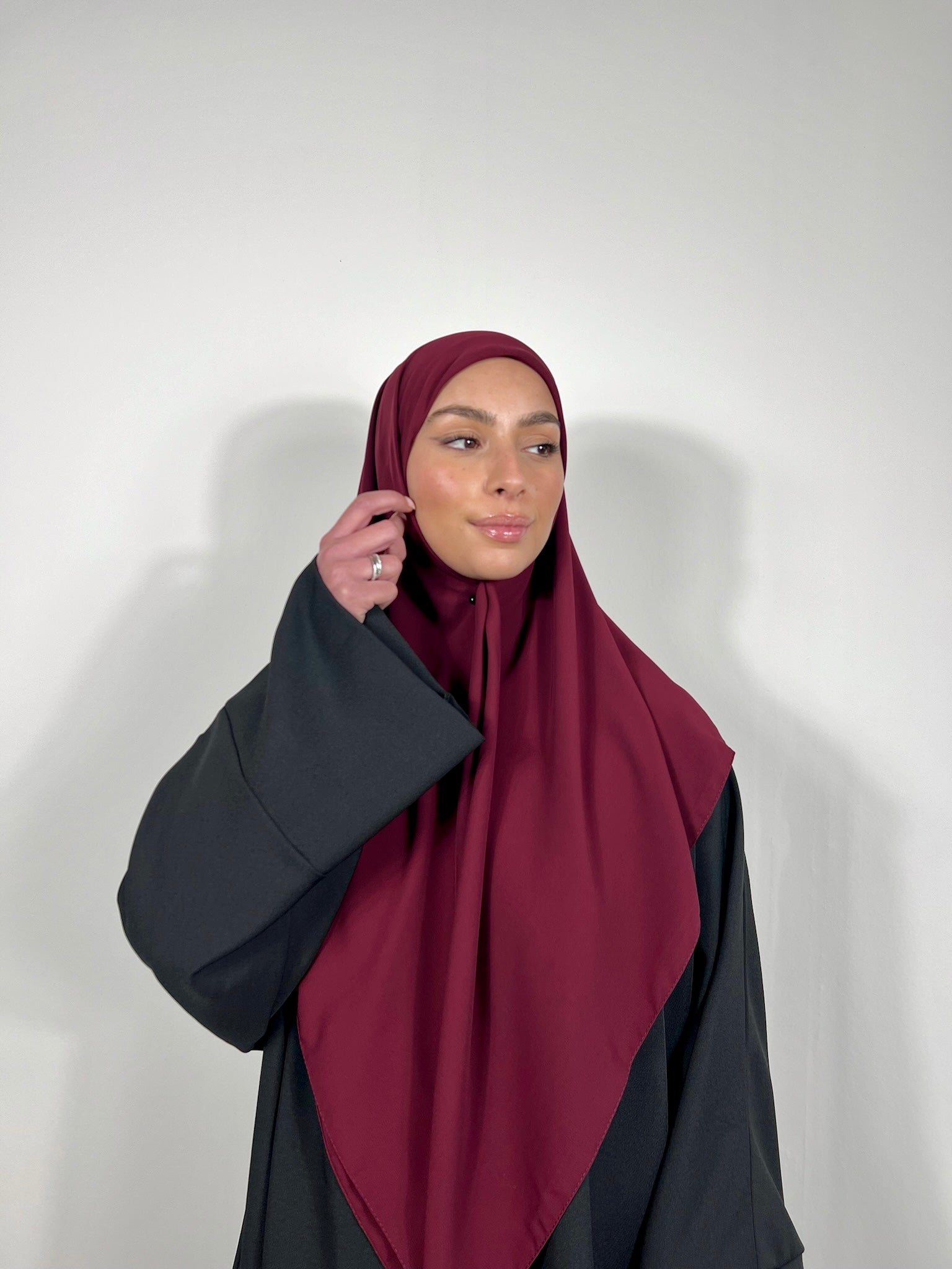 Hijab carré de soie de medine