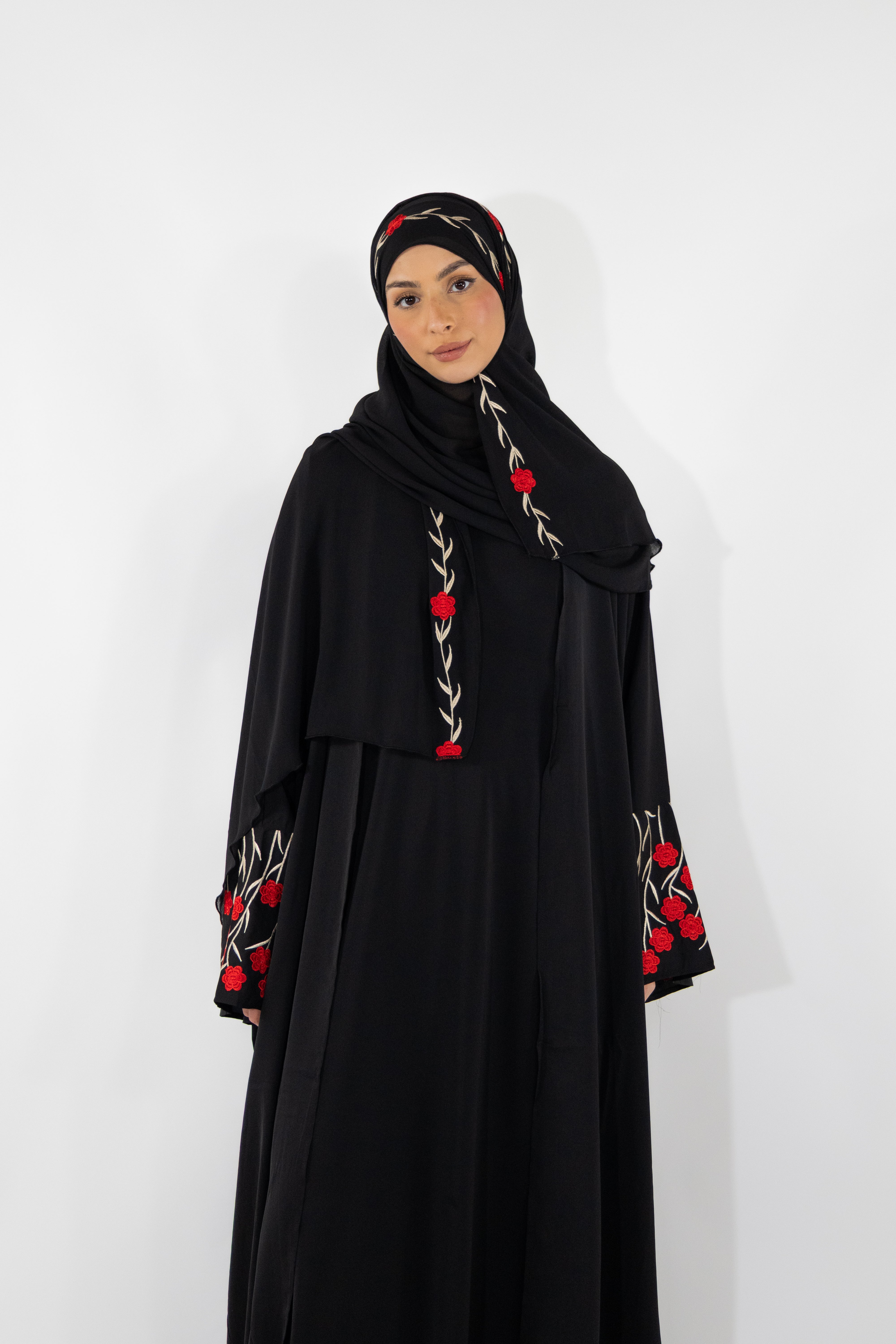 Kimono à fleurs (hijab assorti inclus)