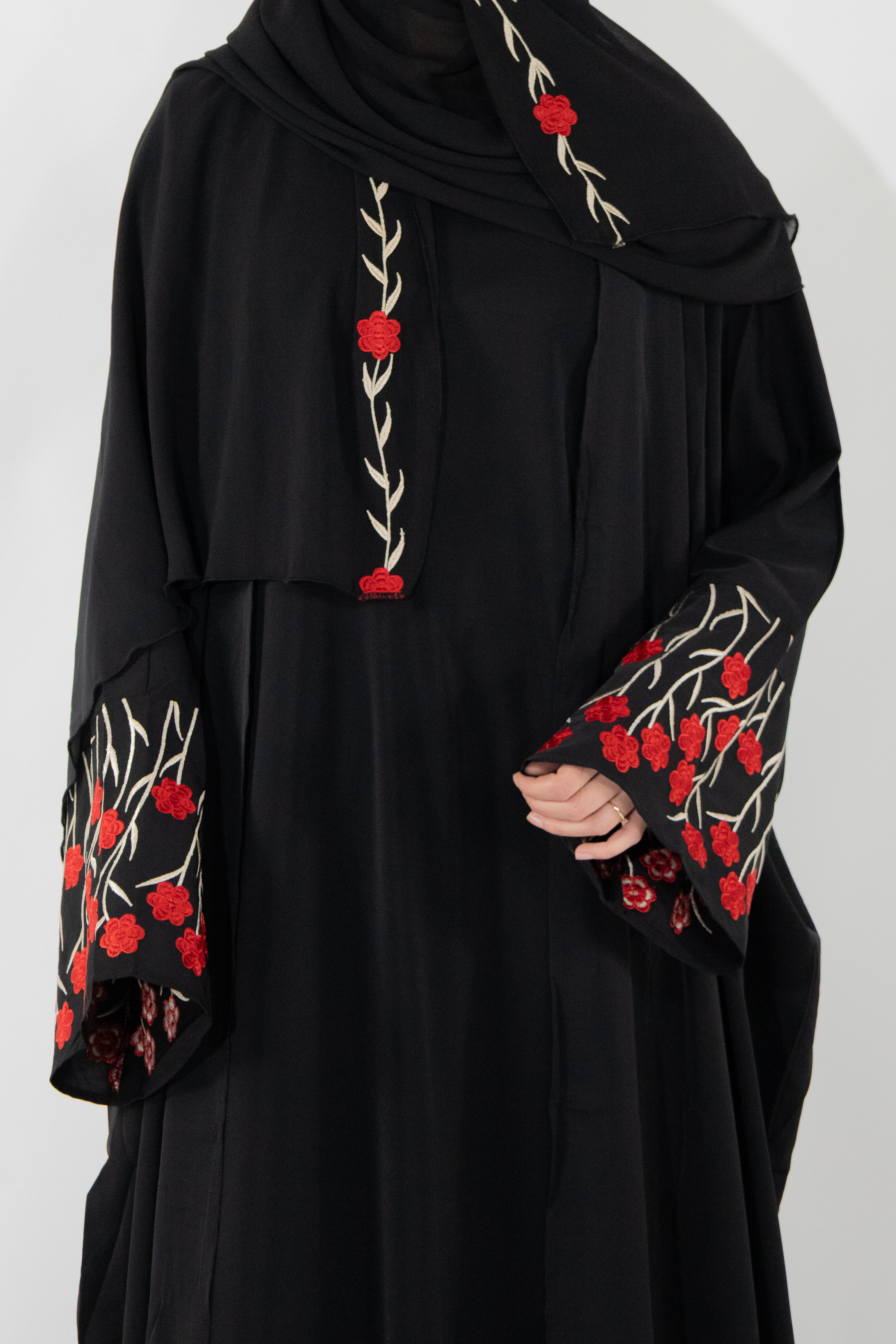 Kimono à fleurs (hijab assorti inclus)