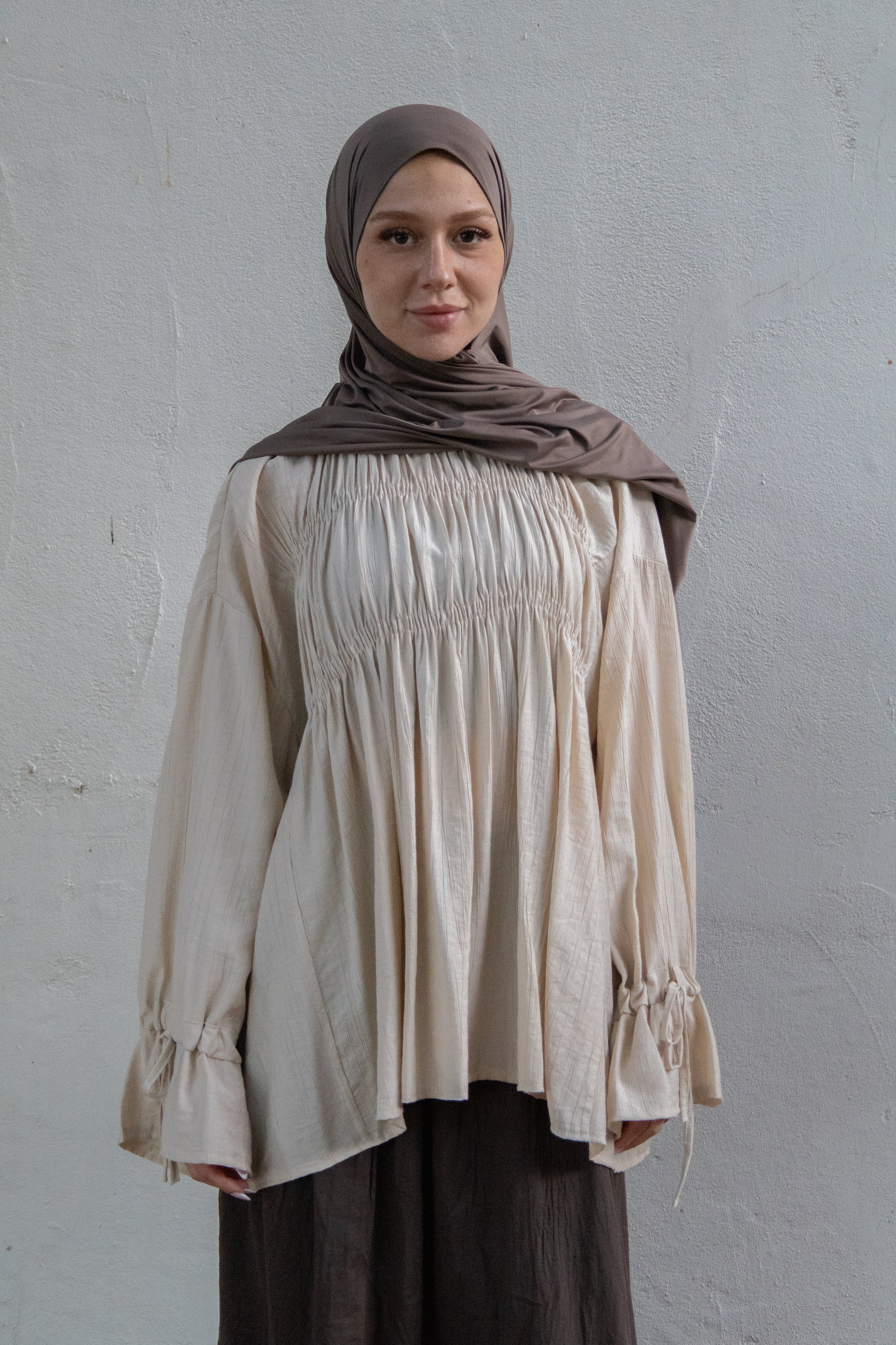 Blouse smokée - Beige