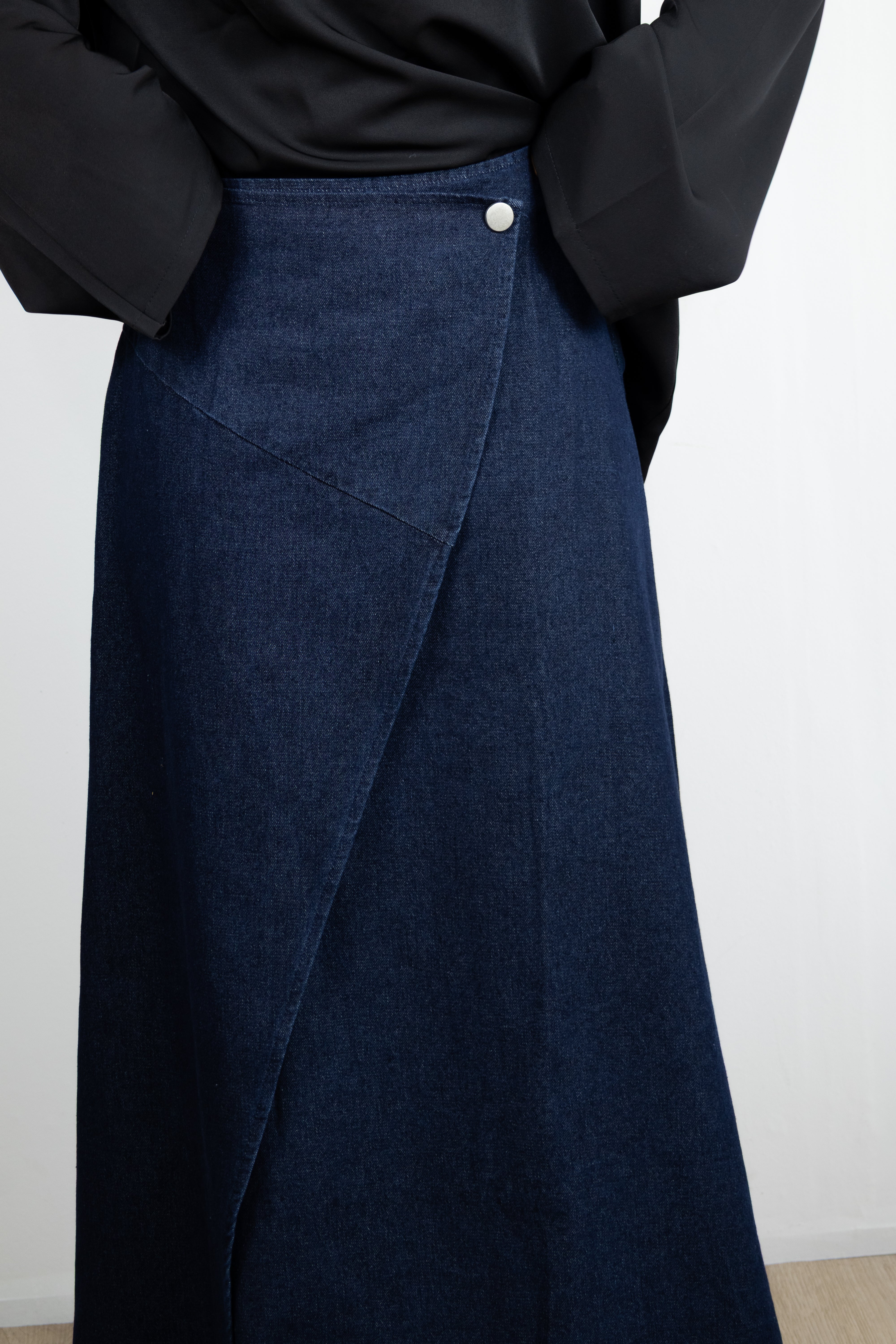 Jupe en jean asymétrique (+ couleurs)