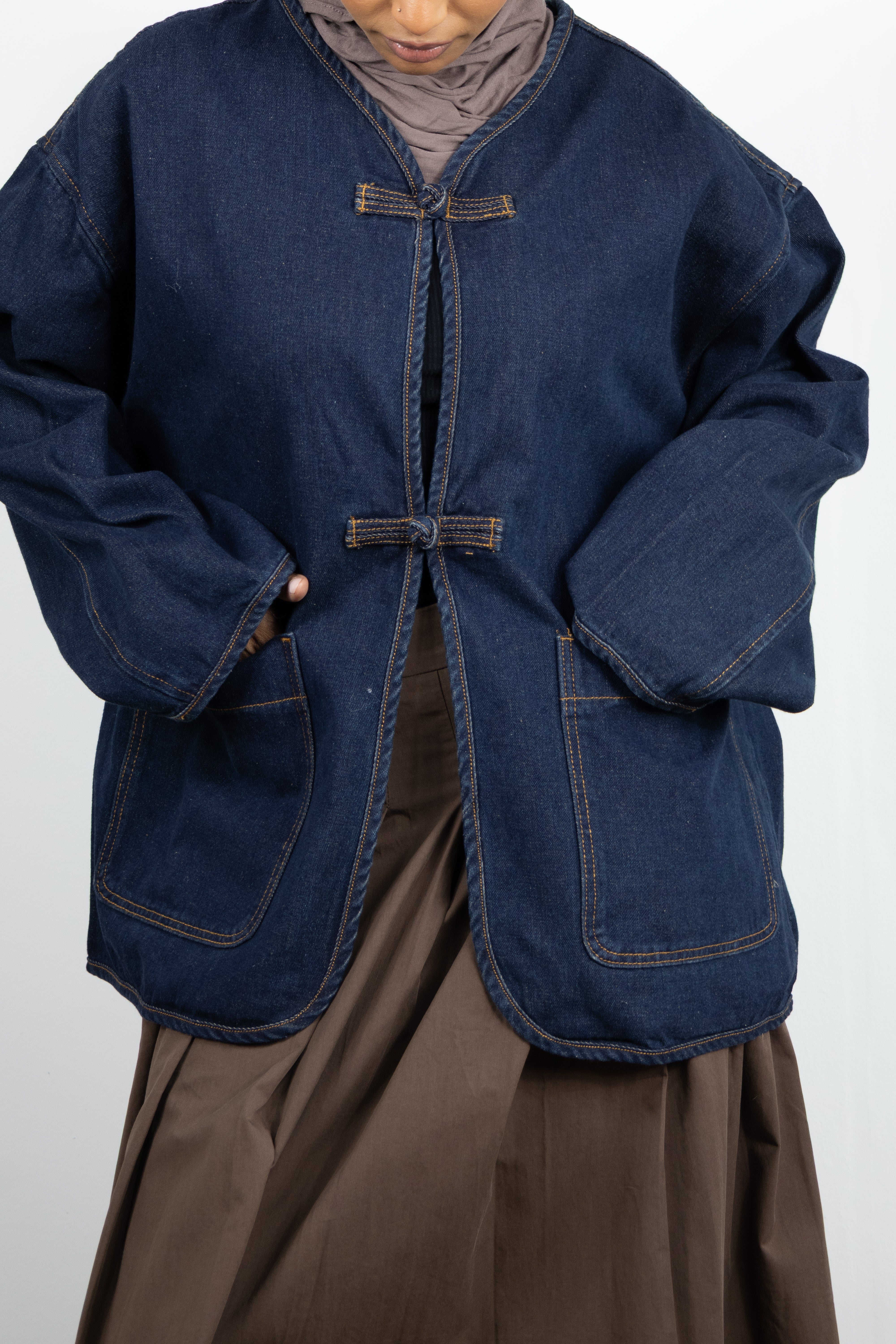Veste en jean a bouton chinois
