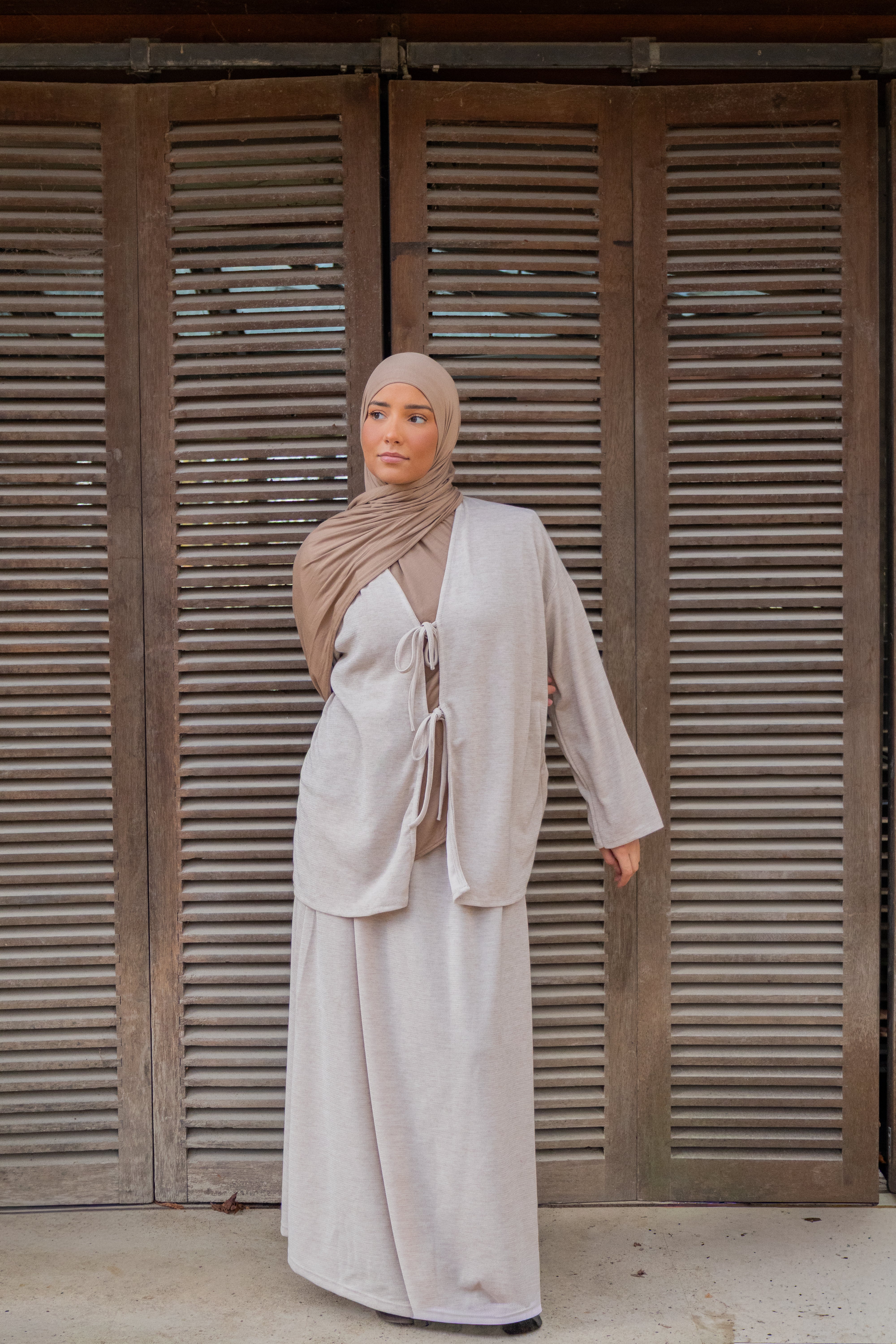 Ensemble a noeud jupe