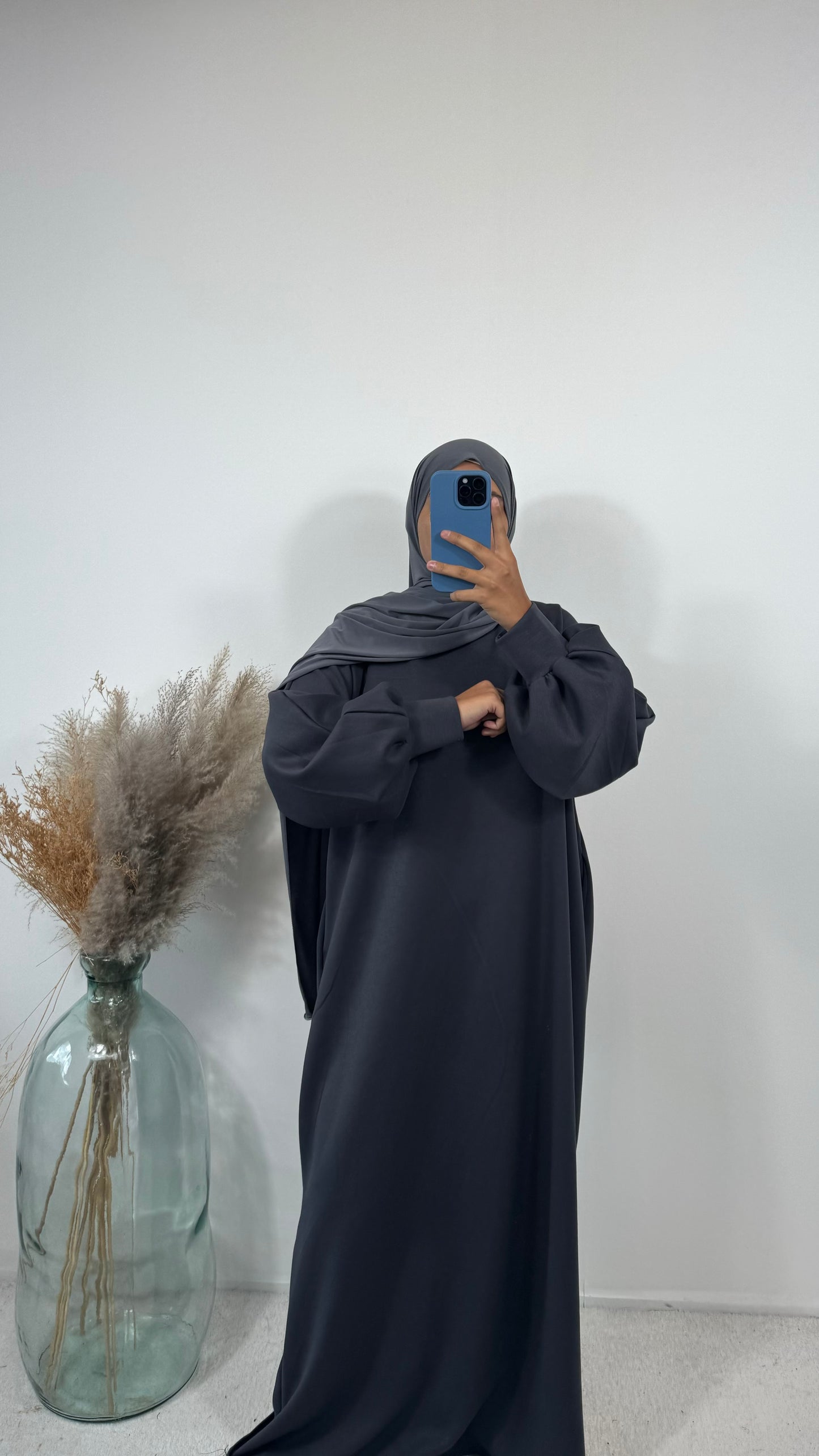 Abaya ball pull