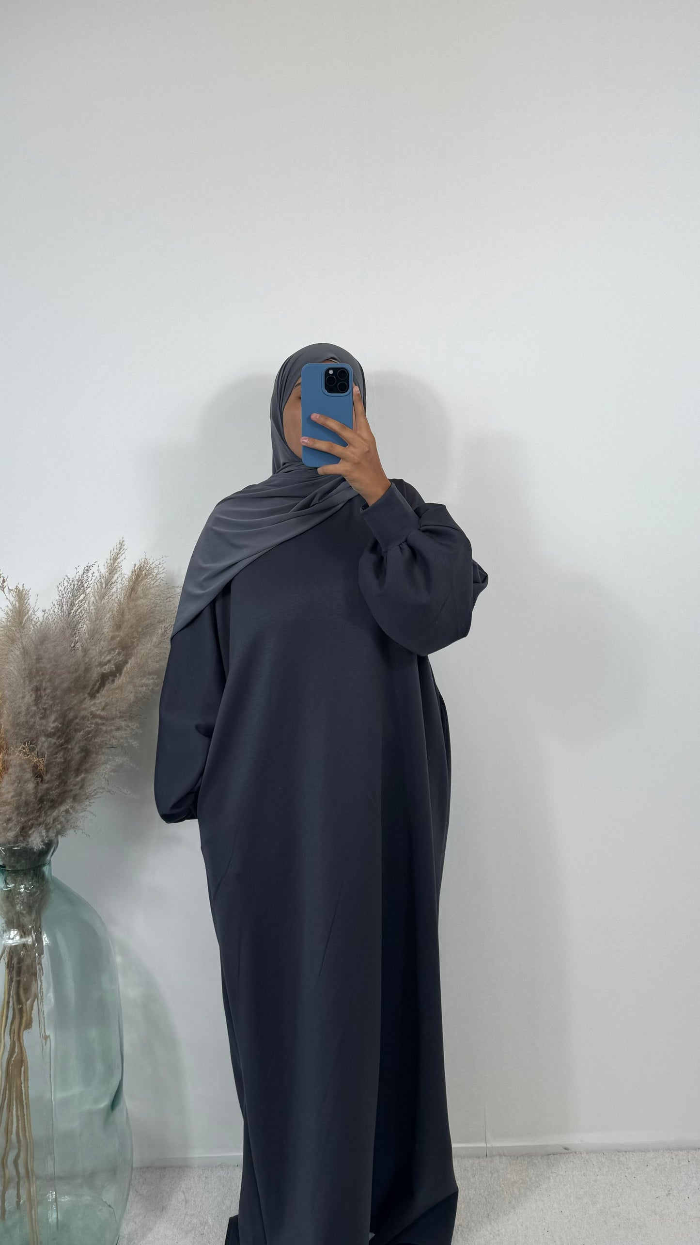 Abaya ball pull