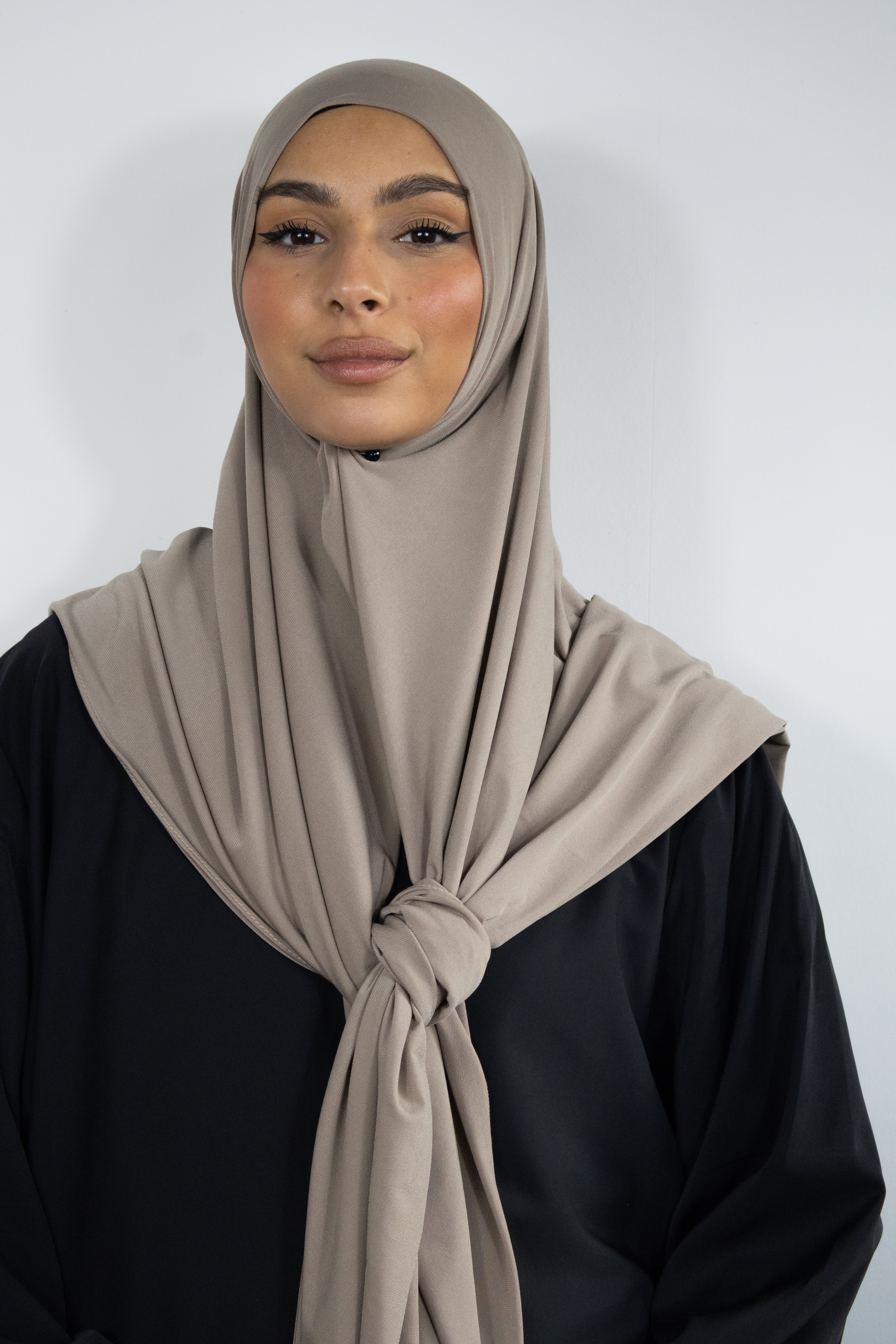 Hijab jersey premium 150x150cm - Greige