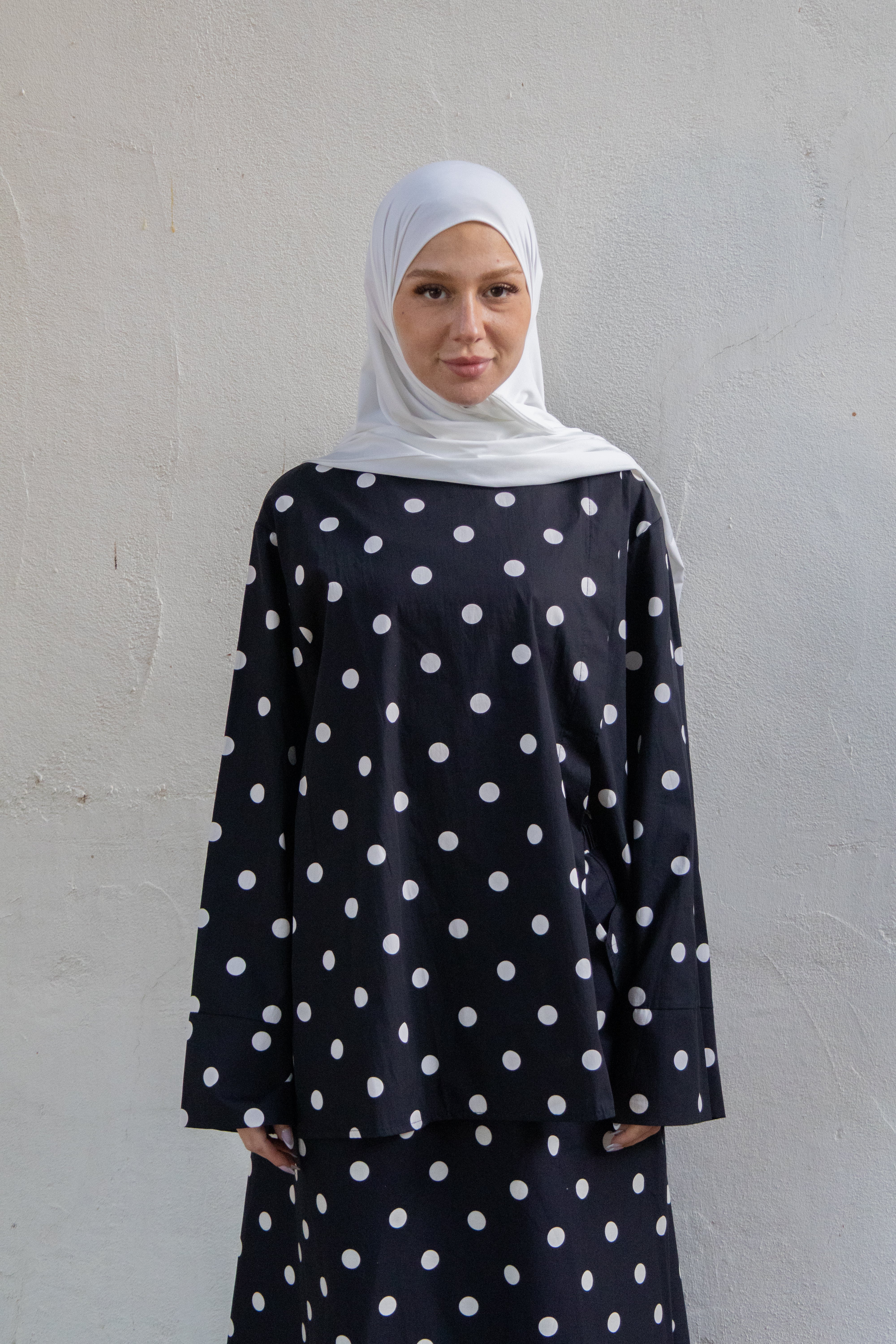 Haut a fentes a pois - Noir
