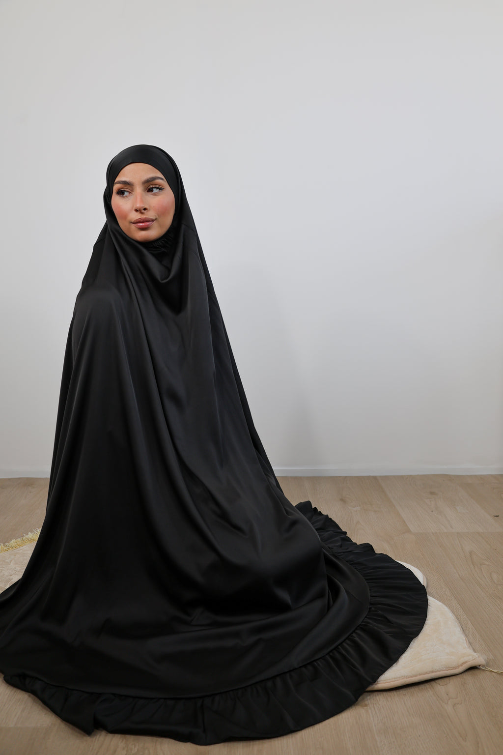 Satin prayer set