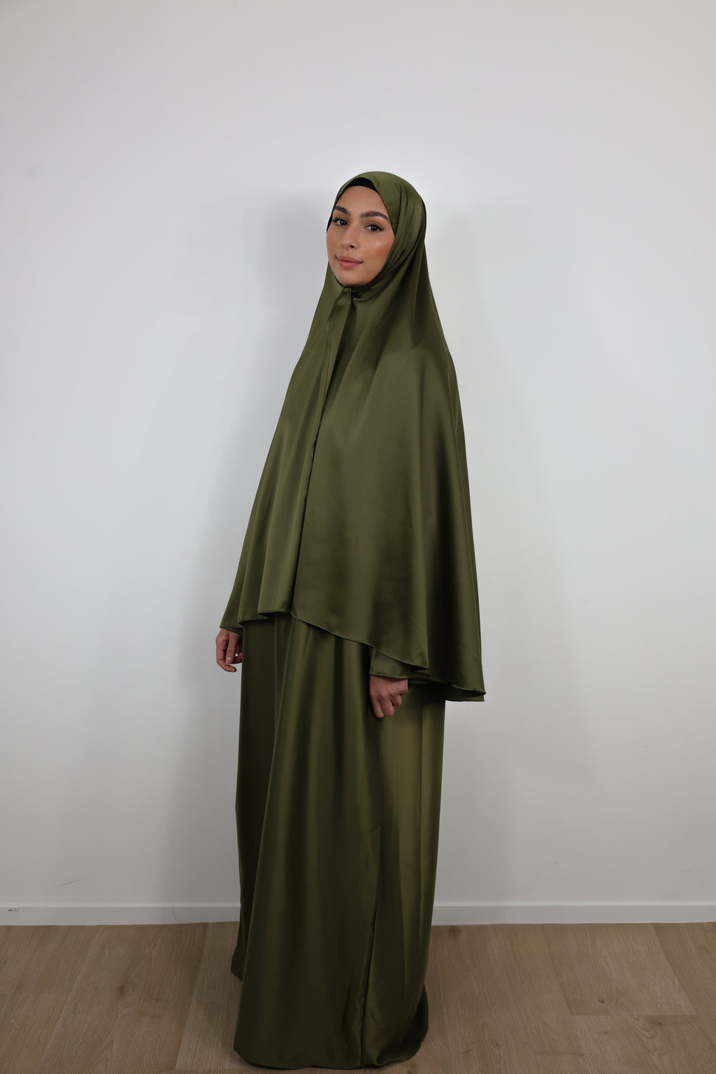 Set khimar et abaya satiné - Kaki