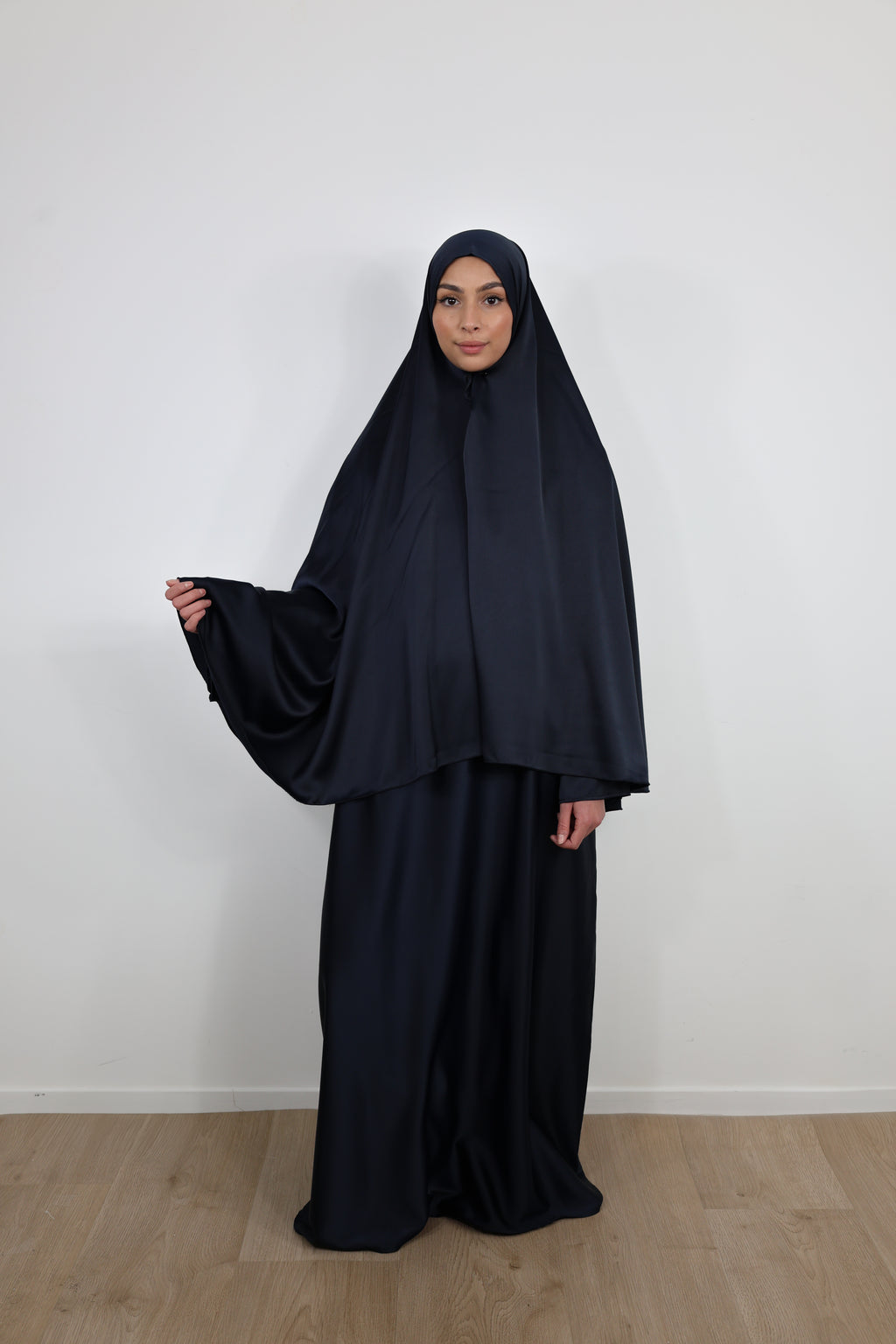 Set khimar et abaya satiné - Bleu nuit