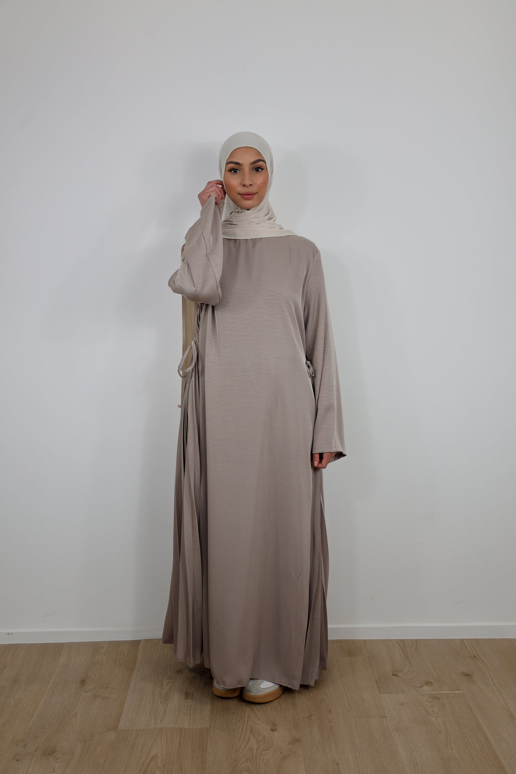 Abaya allure - Taupe
