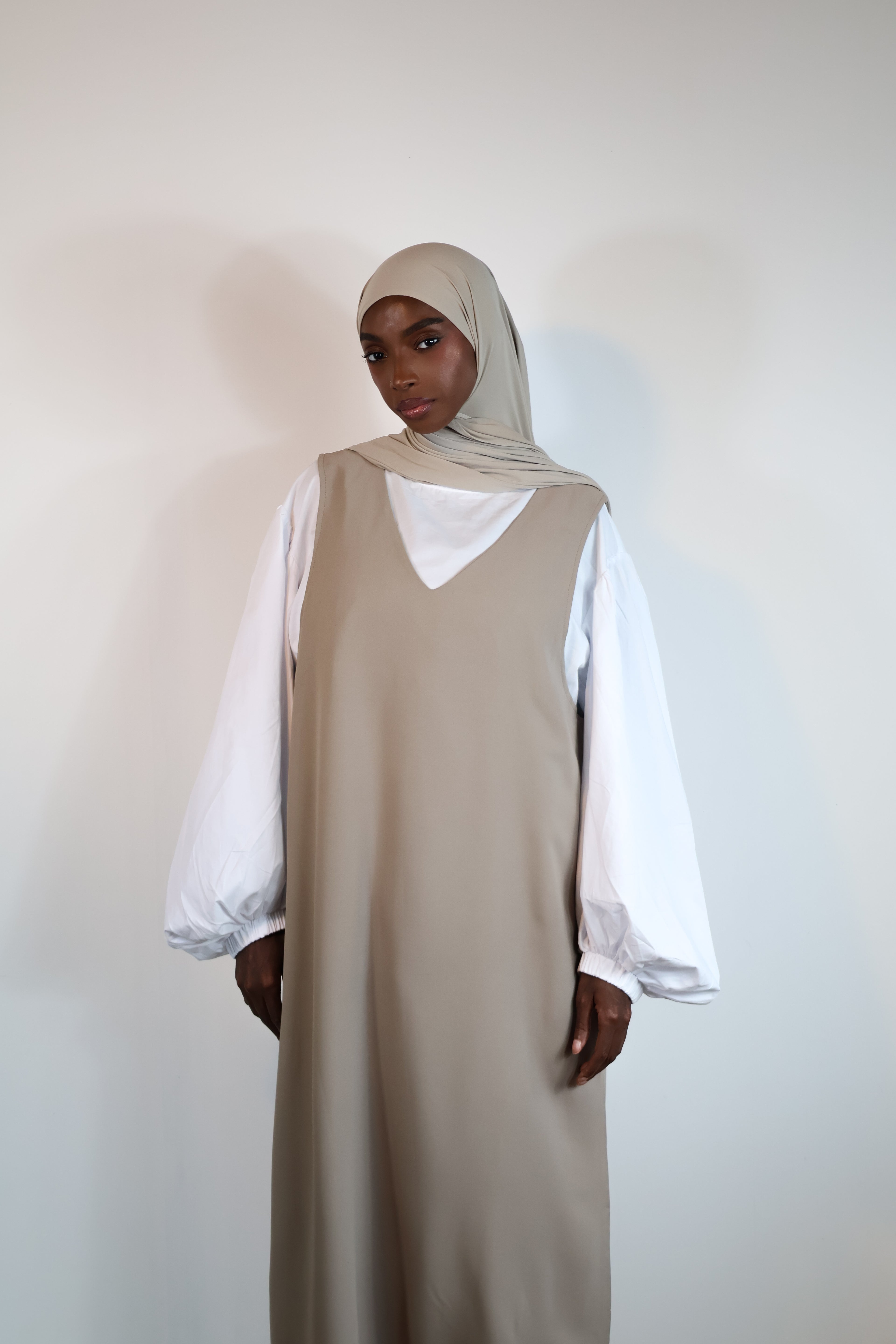 Sleeveless dress - White