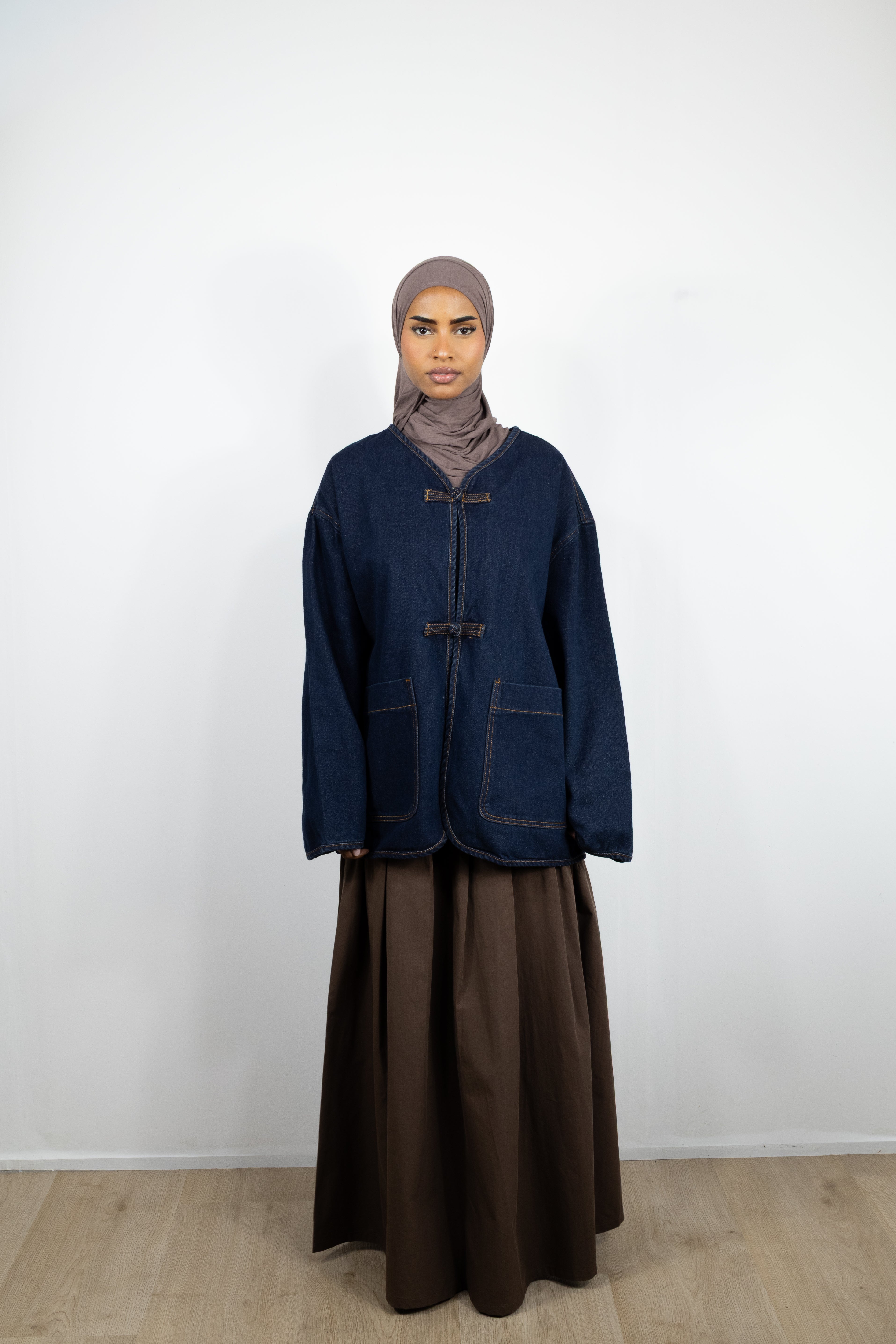 Veste en jean a bouton chinois