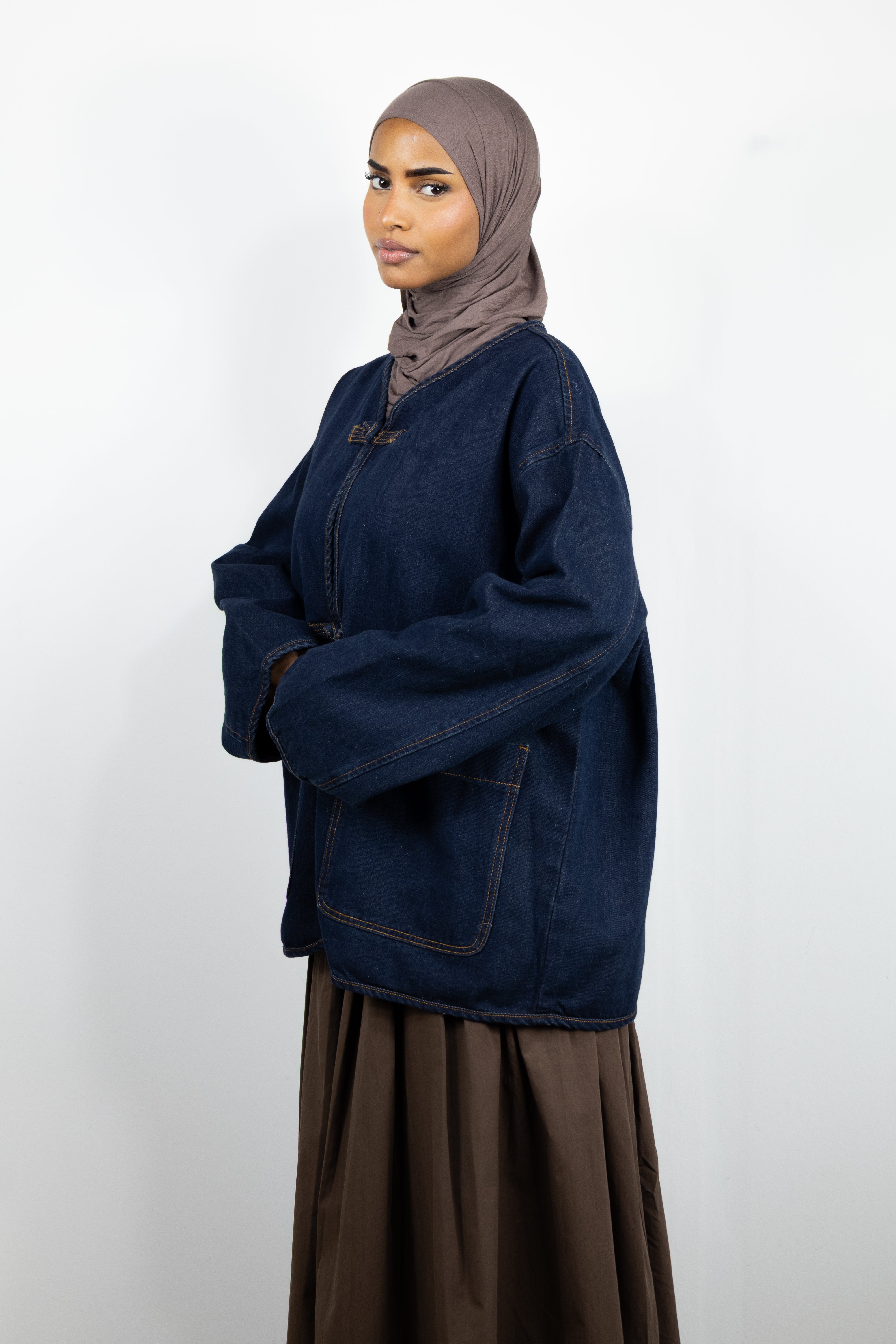 Veste en jean a bouton chinois