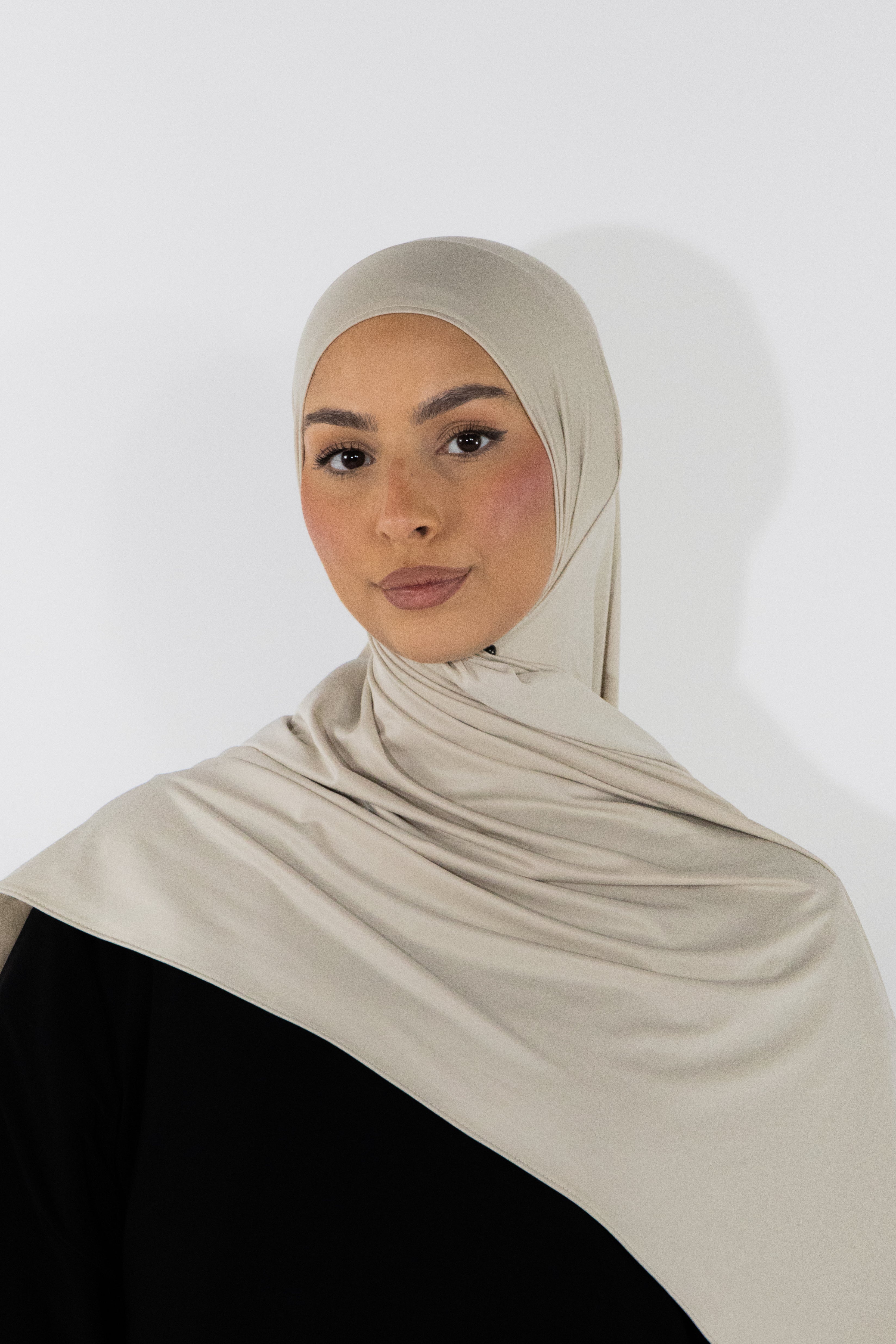 Hijab en jersey fluide - Latte