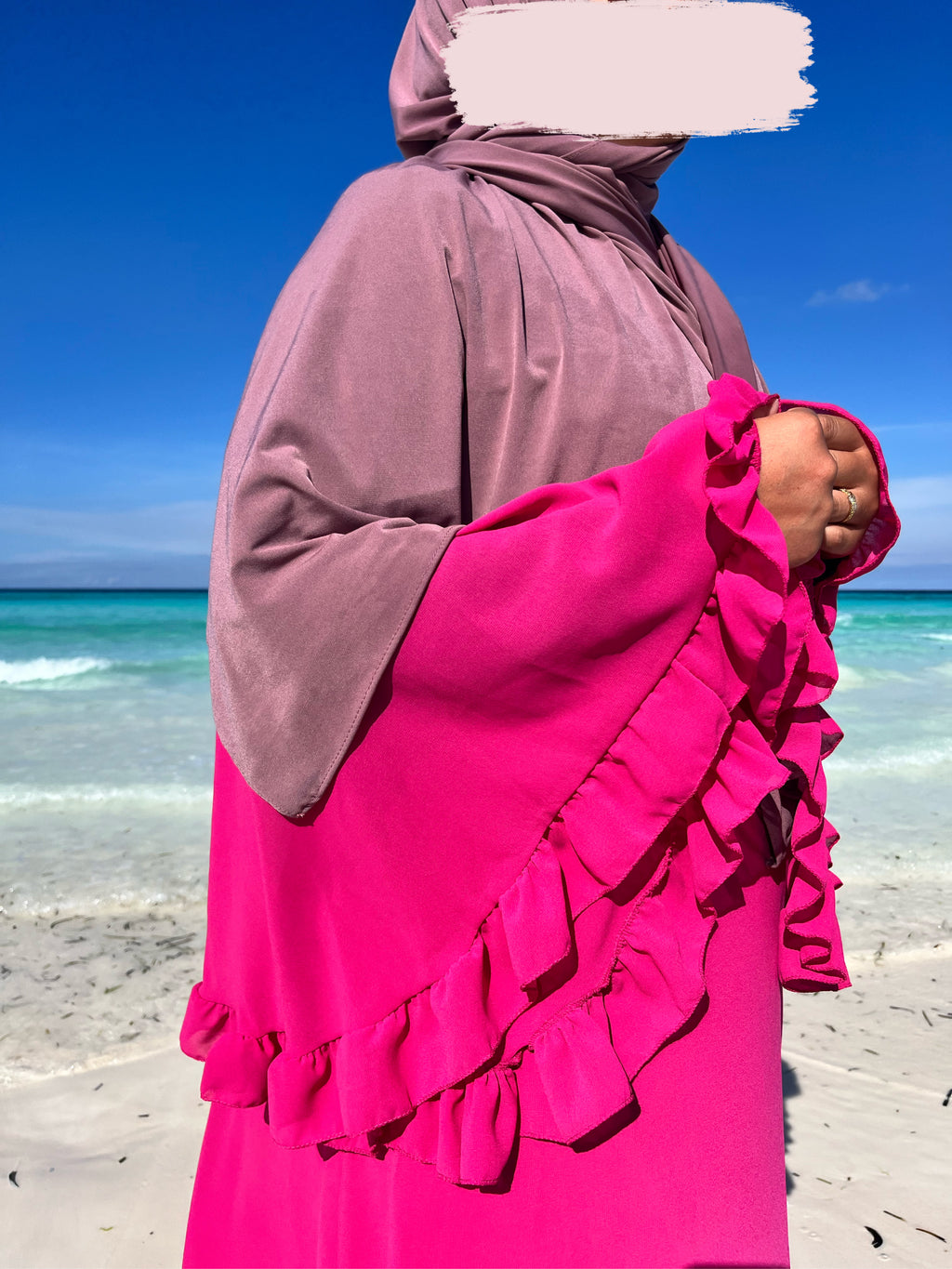 Abaya Louna