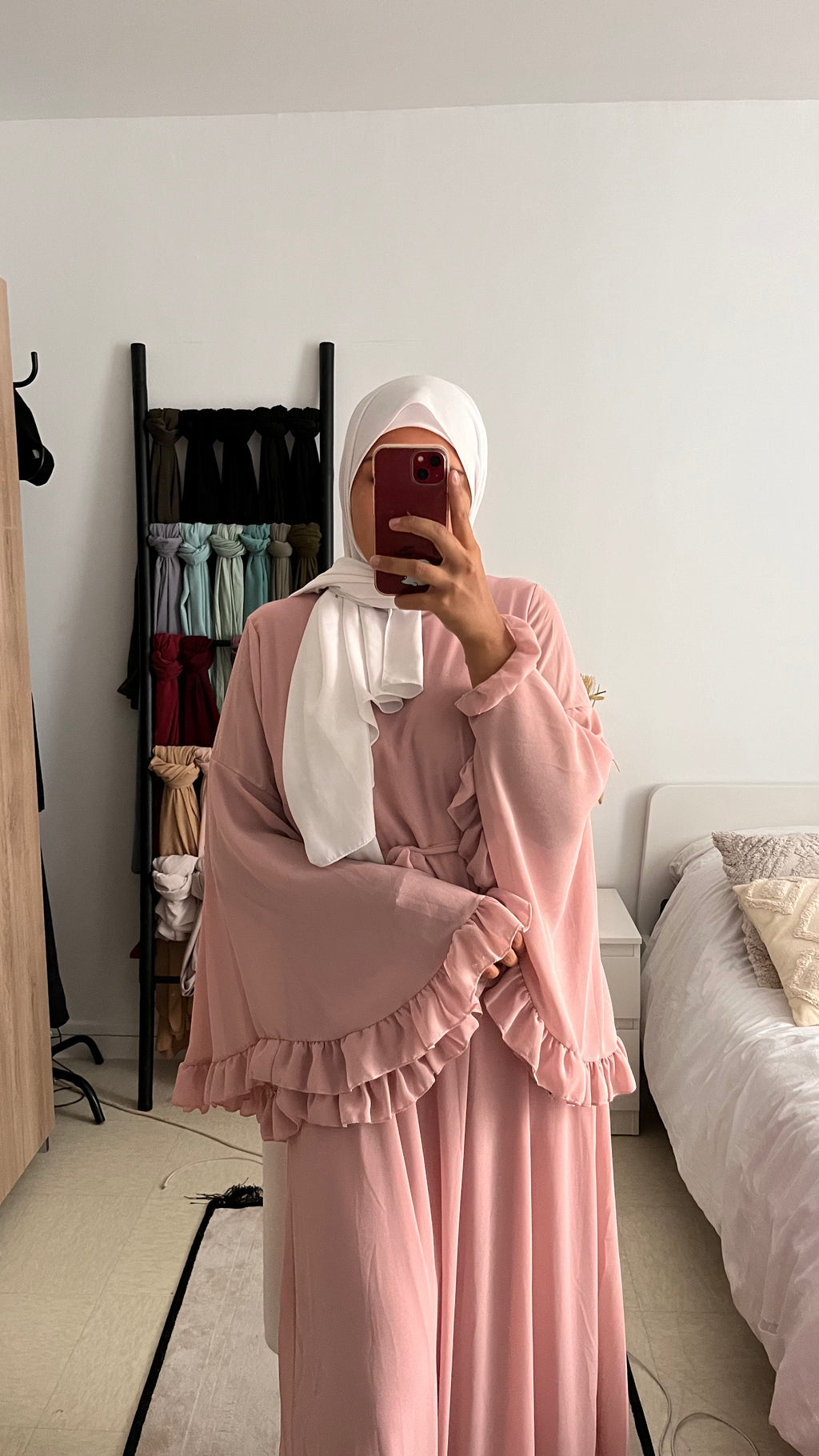 Abaya Louna